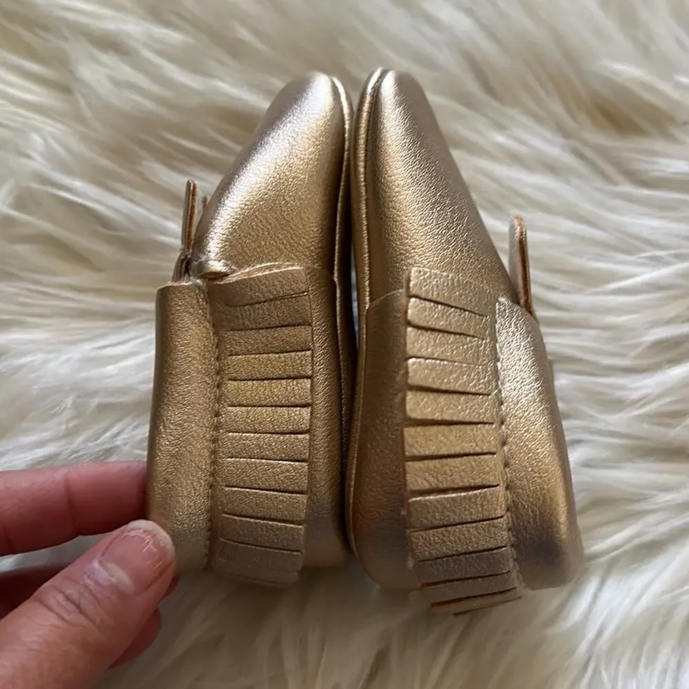 Romirus | Gold Metallic Infant Moccasins with Fringes Size 1